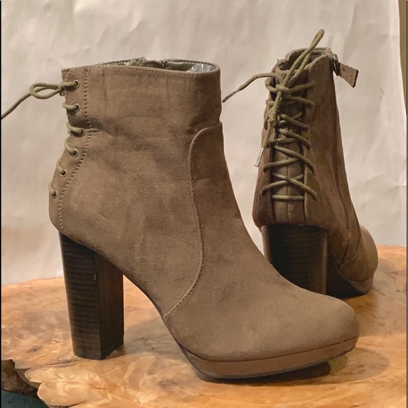 Justfab Miracai Olive Lace Back Ankle Booties - Picture 2 of 6